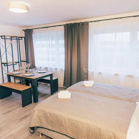 Immostay #6 - Mit 2 Fuer 8 Personen - Wifi, Tv *