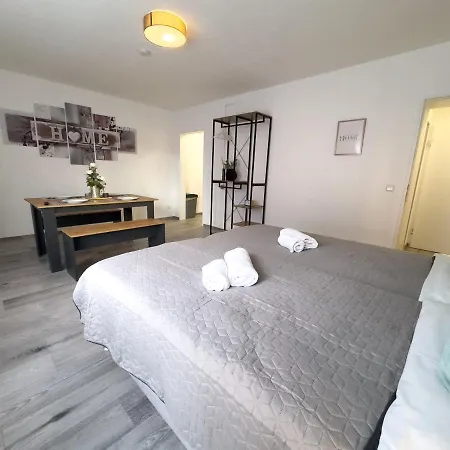 Immostay #6 - Mit 2 Fuer 8 Personen - Wifi, Tv דירה *