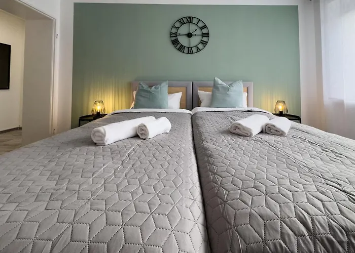 Immostay #6 - Mit 2 Fuer 8 Personen - Wifi, Tv Brema