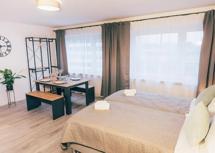 Immostay #6 - Mit 2 Fuer 8 Personen - Wifi, Tv *